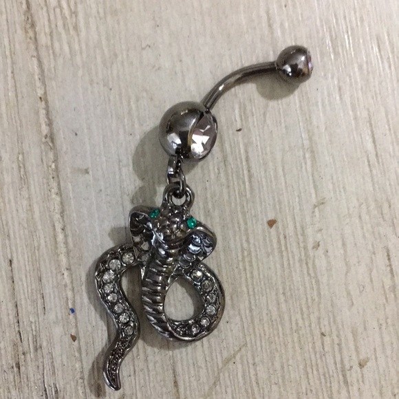 Jewelry - Snake belly ring